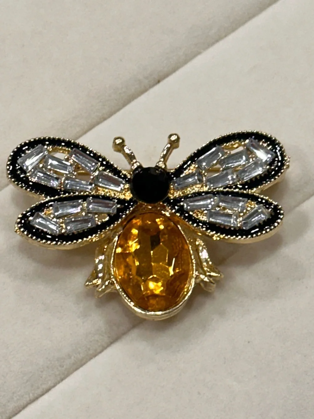 Vintage Gold Honey Bee Brooch with Amber Crystal Accent
